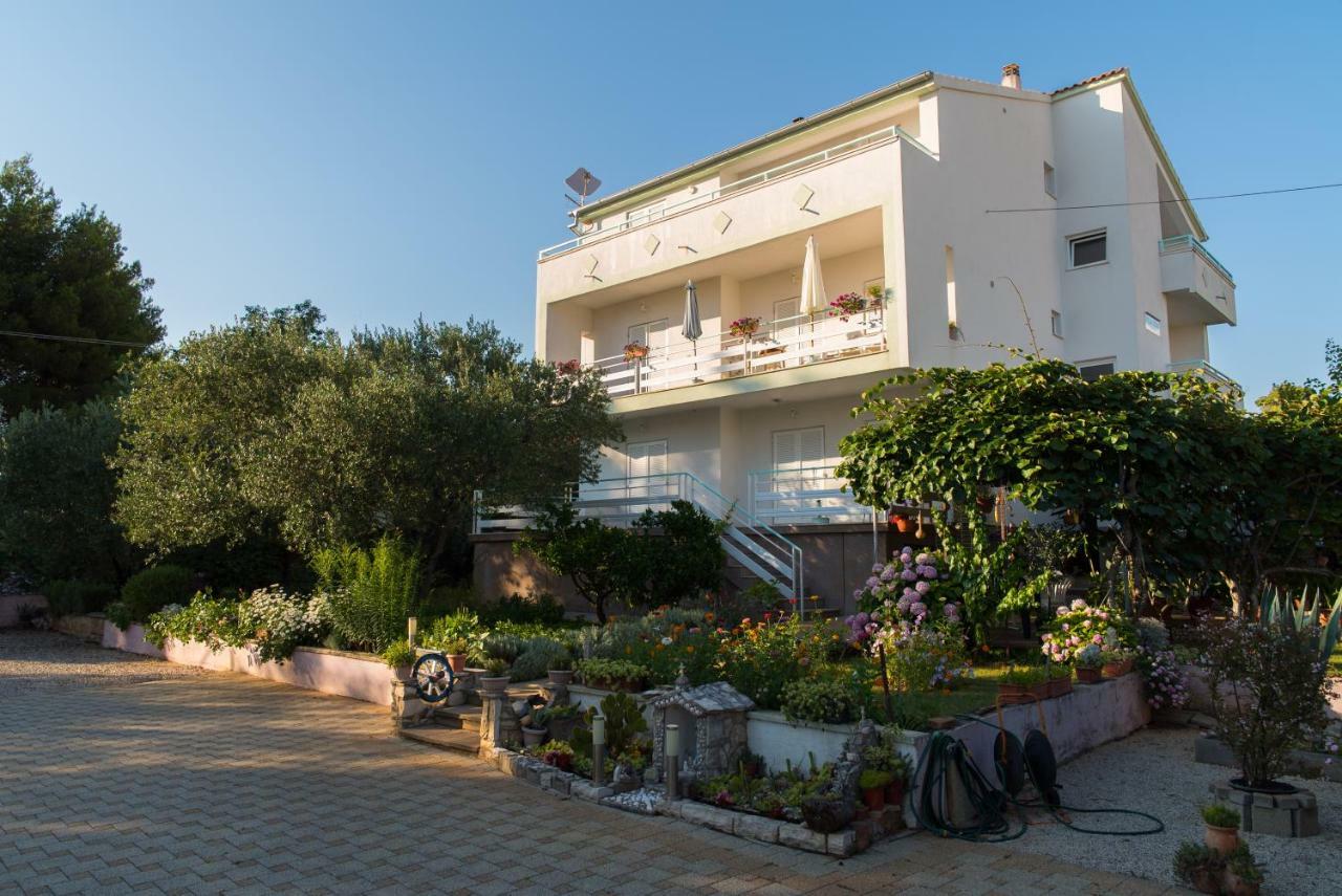 Apartments Villa Lena Zadar Exterior photo